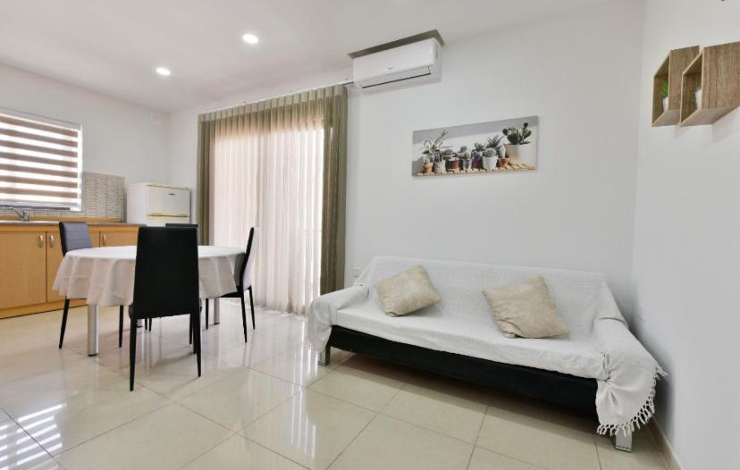 Sea View Apartment Birżebbuġa المظهر الخارجي الصورة